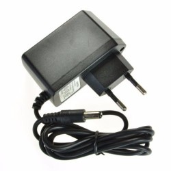 12 Volt 1 Amper Adaptör